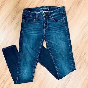 American Eagle jeans. EUC